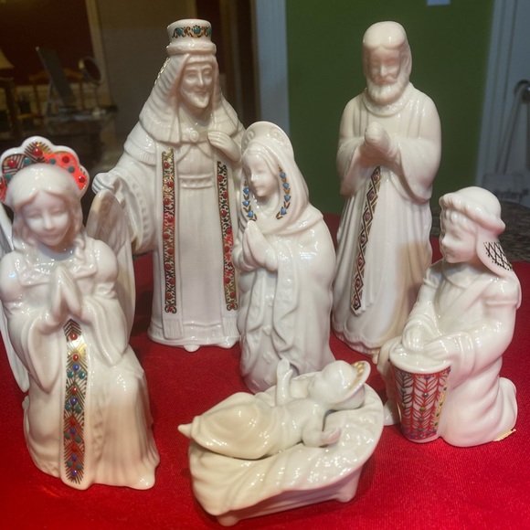 Nativity set, Lenox, Nativity set, Lenox, Porcelain china with gold plate - Picture 2 of 9